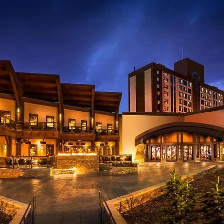 Golden Nugget Lake Tahoe Стейтлайн Екстер'єр фото